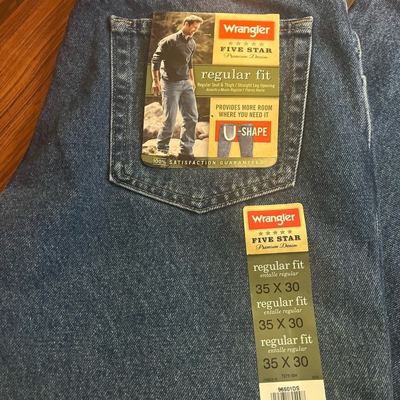 NWT MEN’s Wrangler jeans, size 35 - Picture 4 of 4
